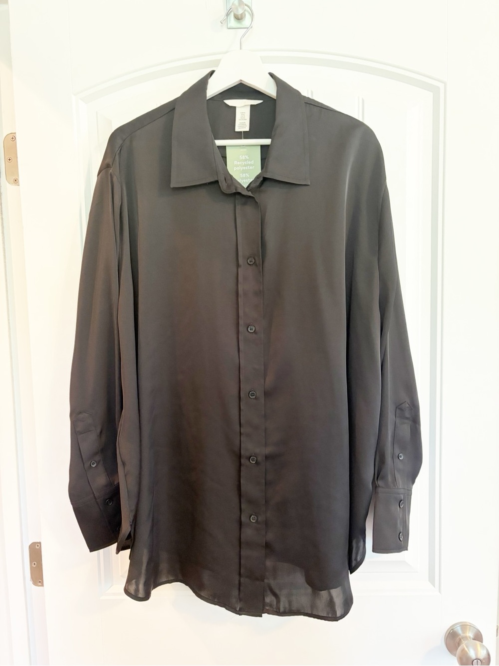 H&M Black Long-Sleeve Button Front Blouse